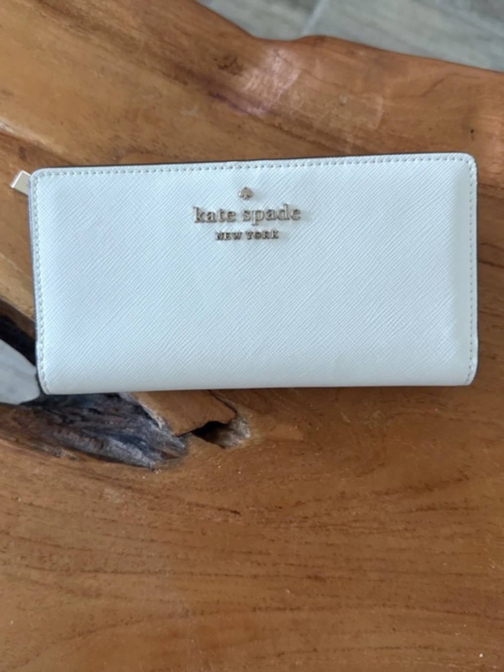 Kate Spade Staci Large Slim Bifold White Dove